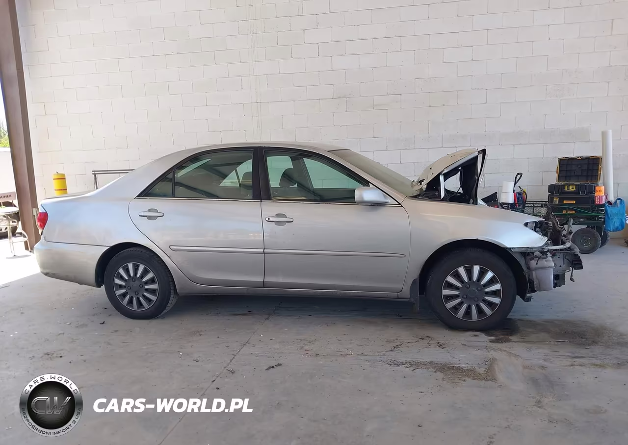2005 Toyota Camry Std VIN:4T1BE32K55U390745 - 14