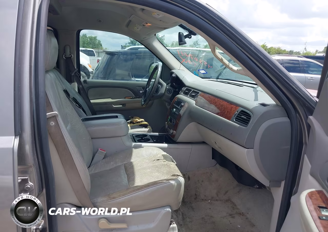 2007 Chevrolet Suburban 1500 Lt VIN:1GNFC160X7J339195 - 5