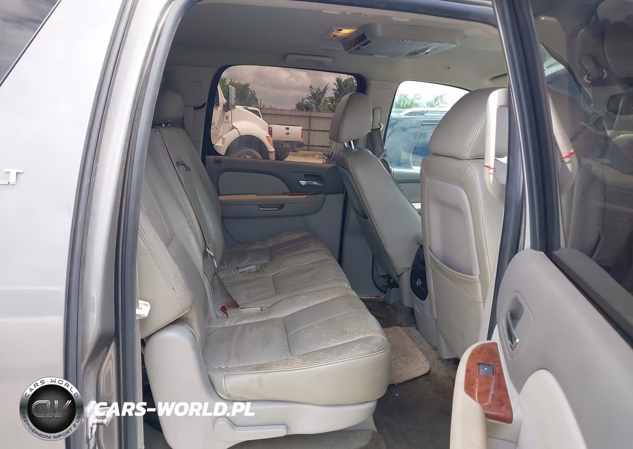 2007 Chevrolet Suburban 1500 Lt VIN:1GNFC160X7J339195 - 8