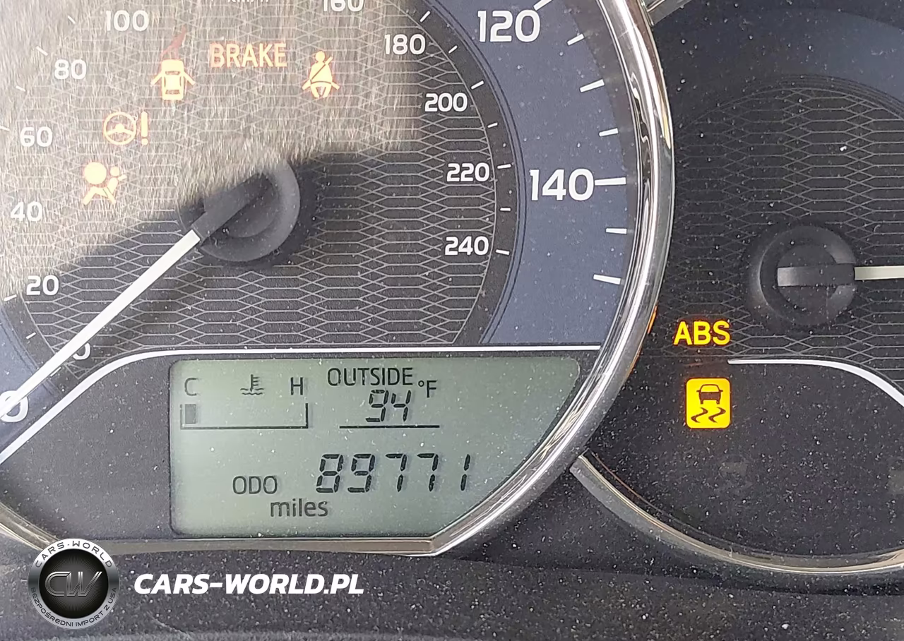 2016 Toyota Corolla Le VIN:2T1BURHE0GC712199 - 16