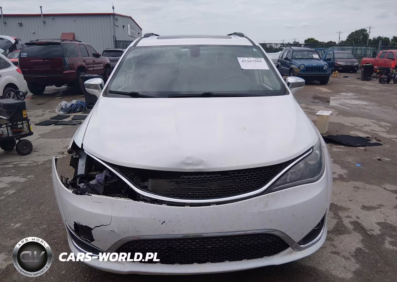 2020 Chrysler Pacifica Limited VIN:2C4RC1GG0LR109737 - 12