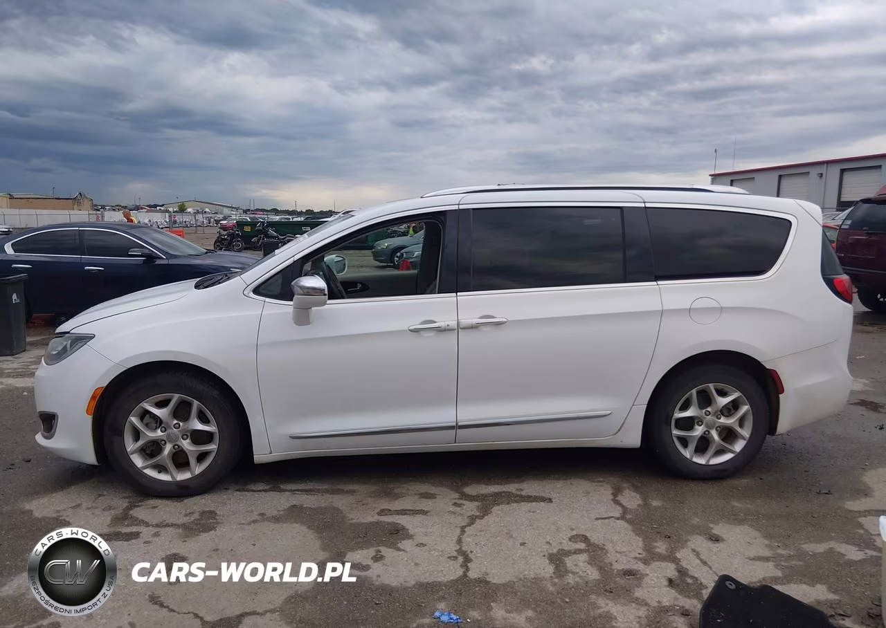 2020 Chrysler Pacifica Limited VIN:2C4RC1GG0LR109737 - 14
