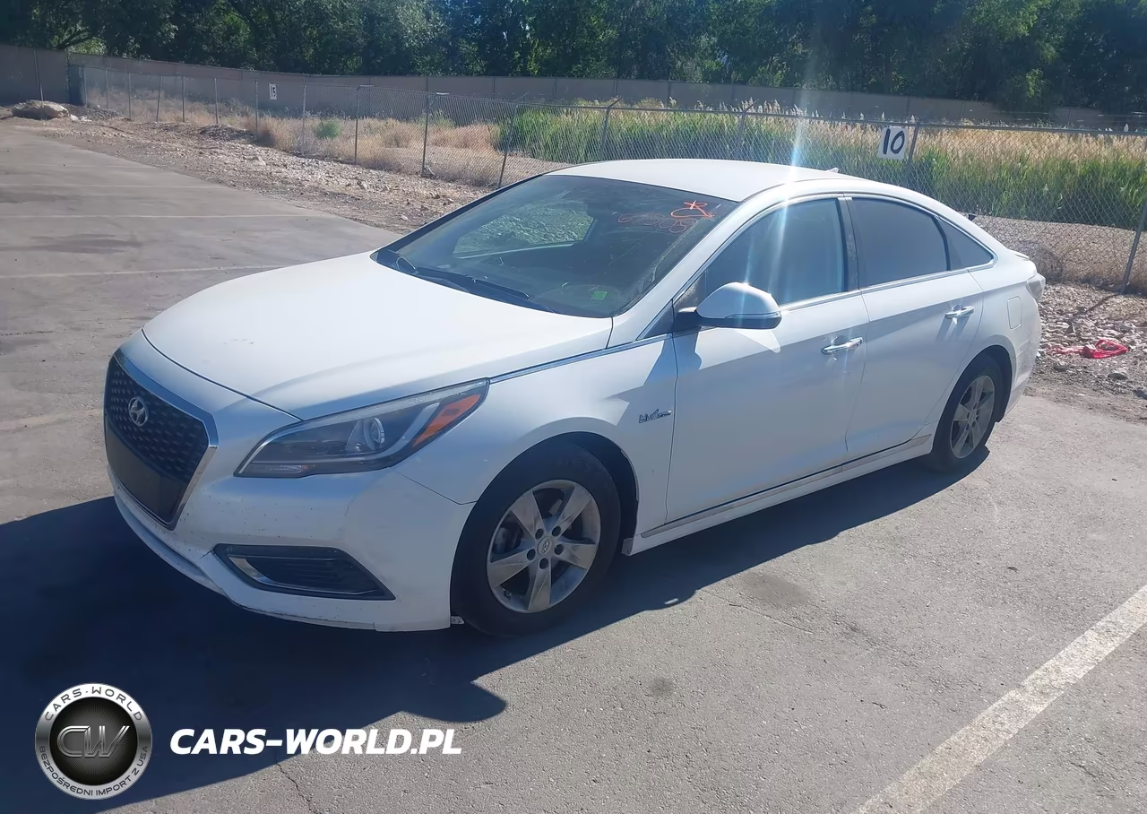 2016 Hyundai Sonata Hybrid Limited VIN:KMHE34L17GA026703 - 2