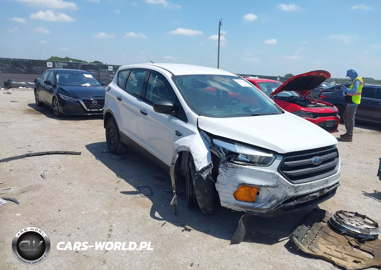 2017 Ford Escape S – zdjęcie 1 z 16