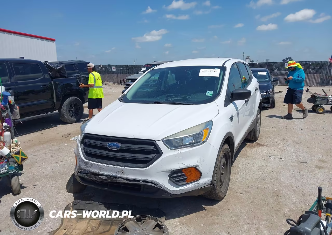 2017 Ford Escape S VIN:1FMCU0F72HUE95193 - 2