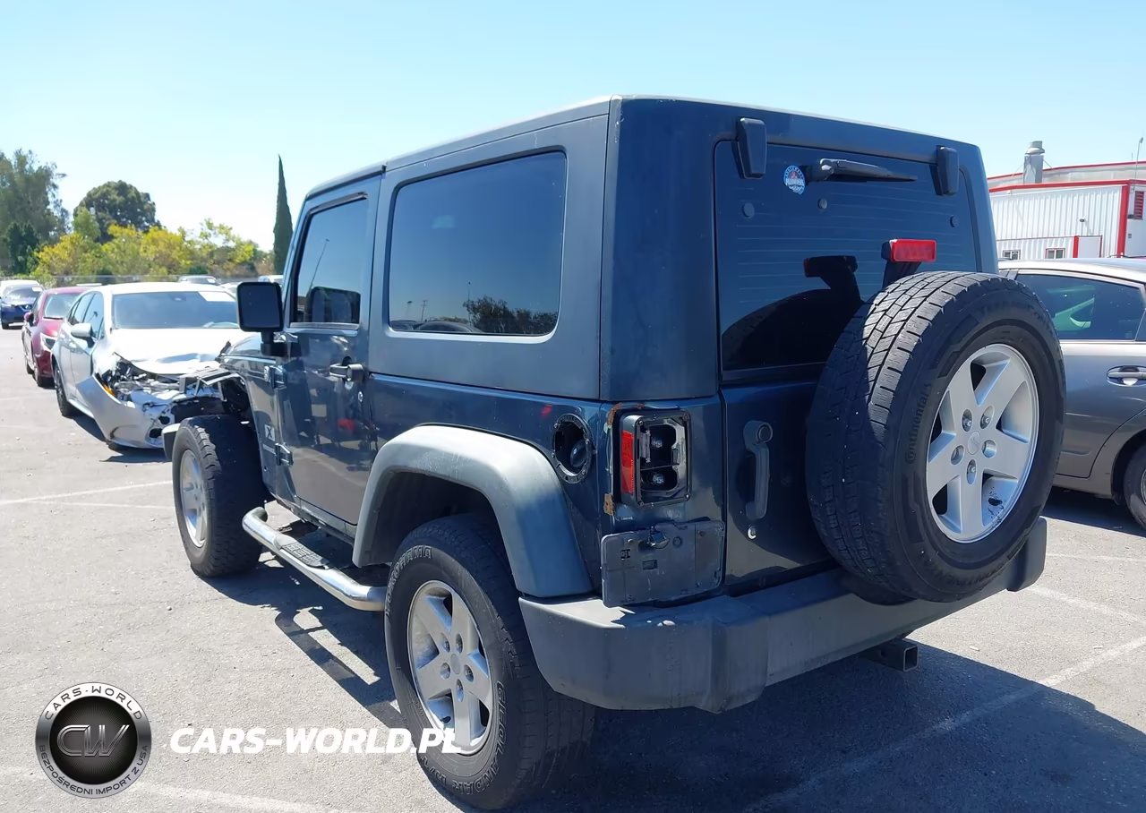 2008 Jeep Wrangler X VIN:1J4FA24108L595118 - 3