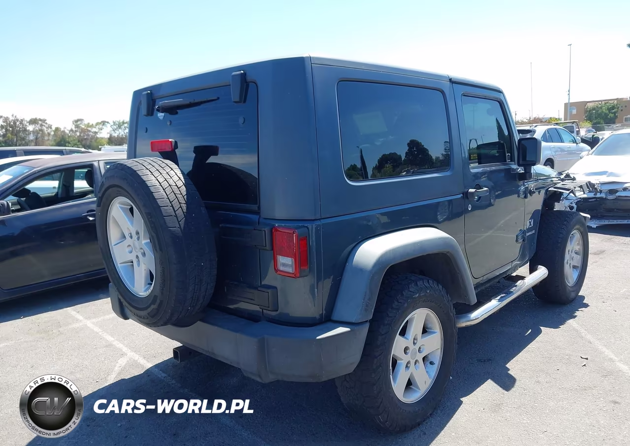 2008 Jeep Wrangler X VIN:1J4FA24108L595118 - 4