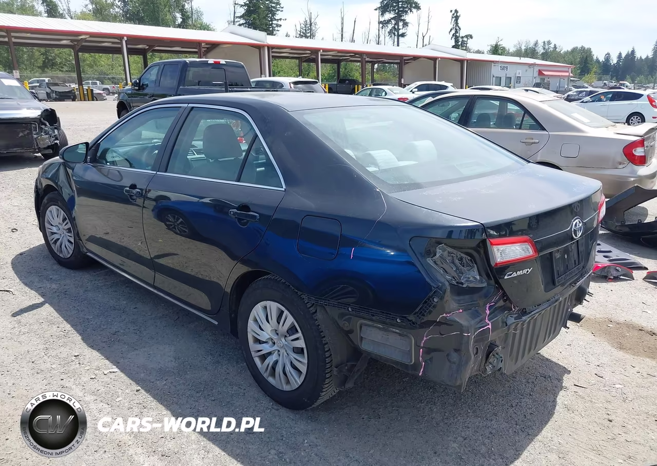 2012 Toyota Camry Le VIN:4T4BF1FK6CR170559 - 3