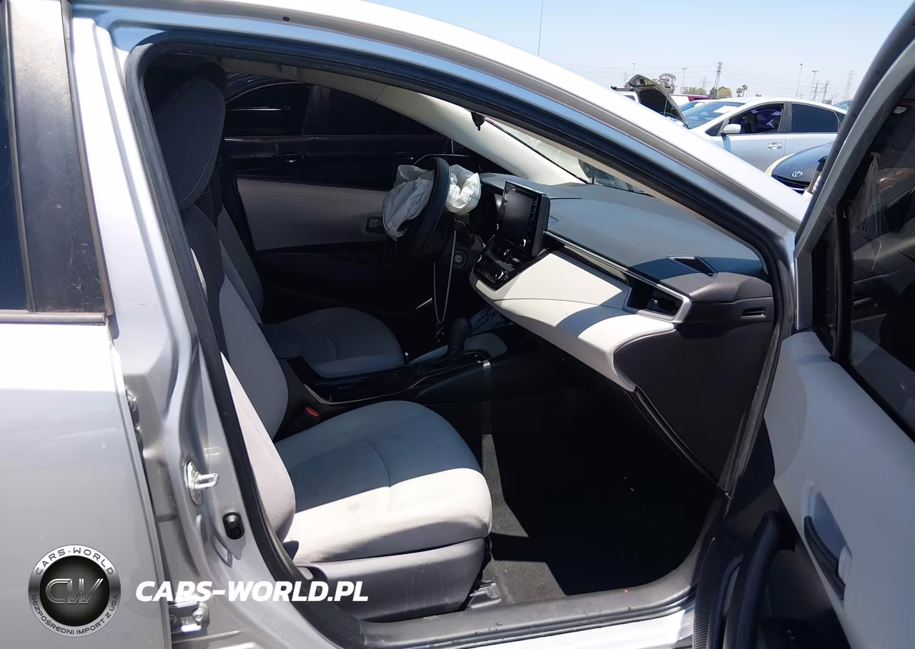 2022 Toyota Corolla Le VIN:JTDEPMAE7N3032825 - 5