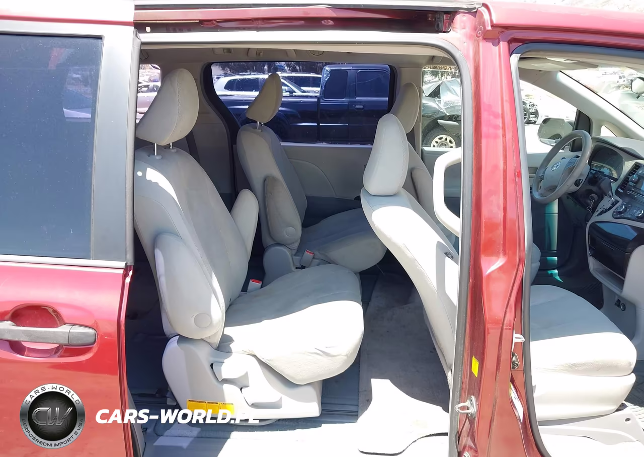 2011 Toyota Sienna VIN:5TDKA3DC7BS007328 - 8