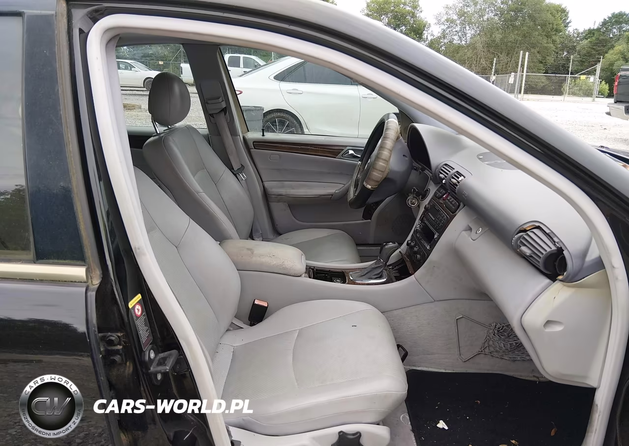 2002 Mercedes-Benz C 240 VIN:WDBRF61J82F210375 - 5