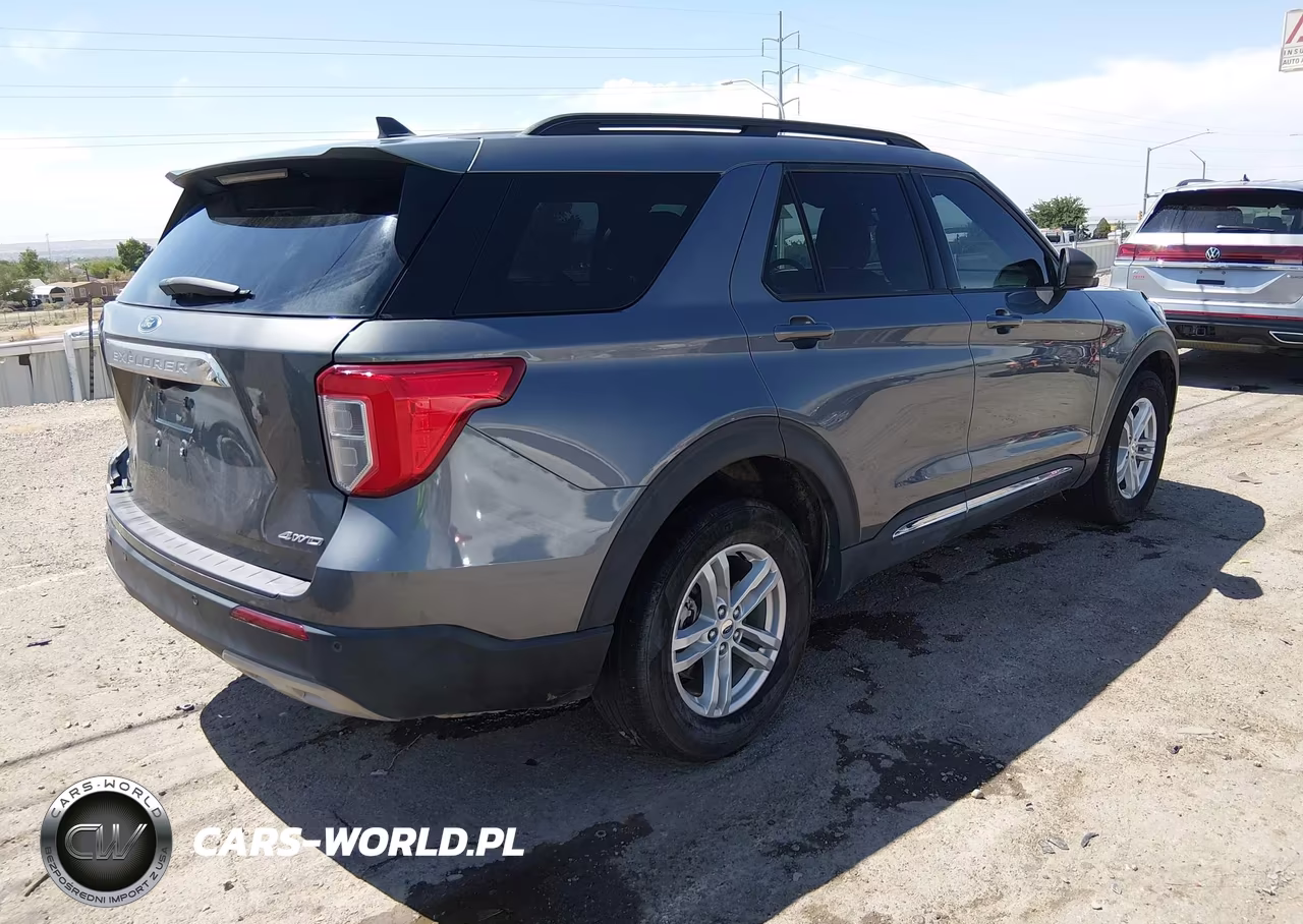 2023 Ford Explorer Xlt VIN:1FMSK8DH5PGB87203 - 4
