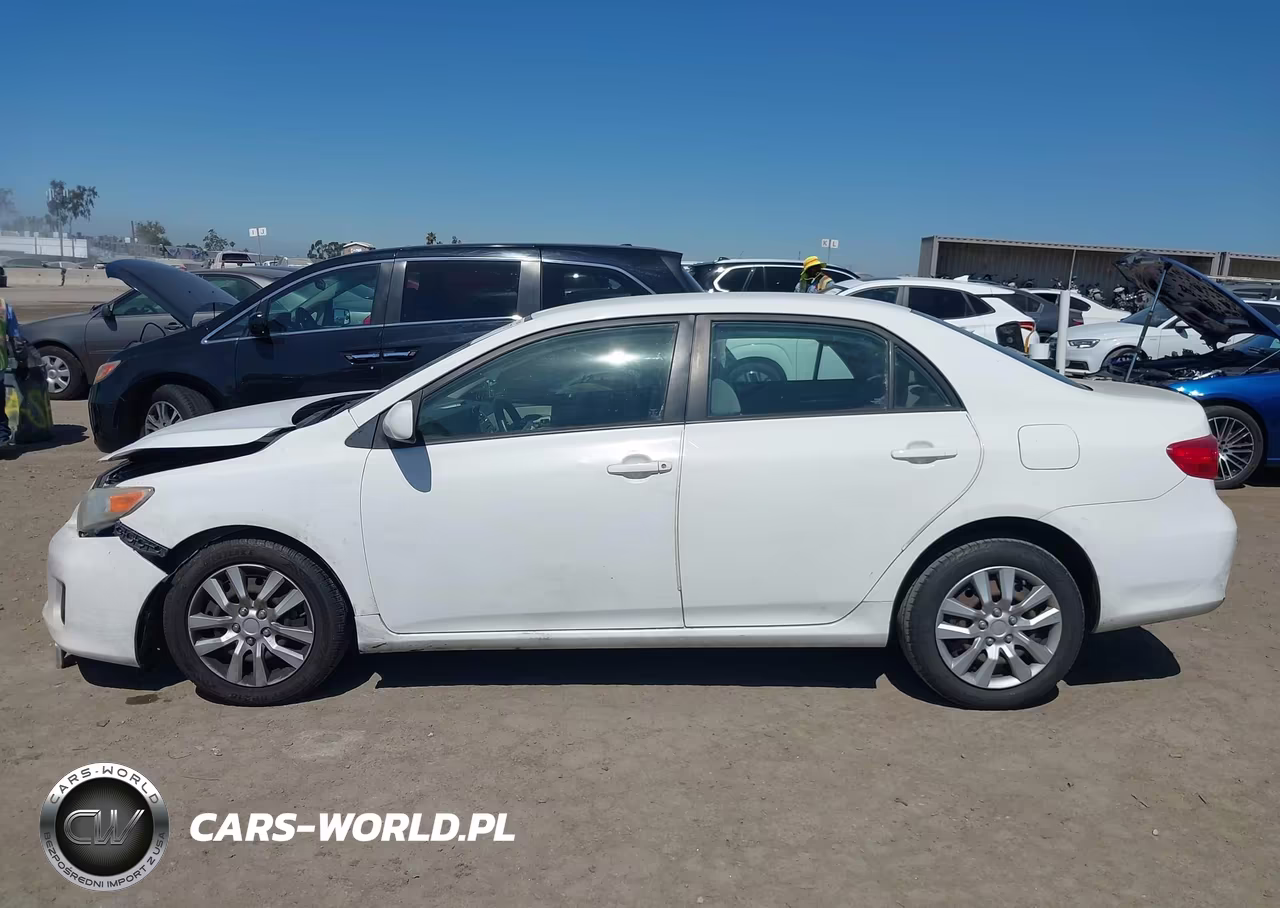2012 Toyota Corolla Le VIN:JTDBU4EE9C9176196 - 14