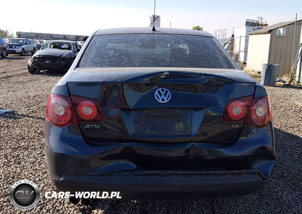 2010 Volkswagen Jetta Limited Edition VIN:3VWRZ7AJXAM139027 - 16