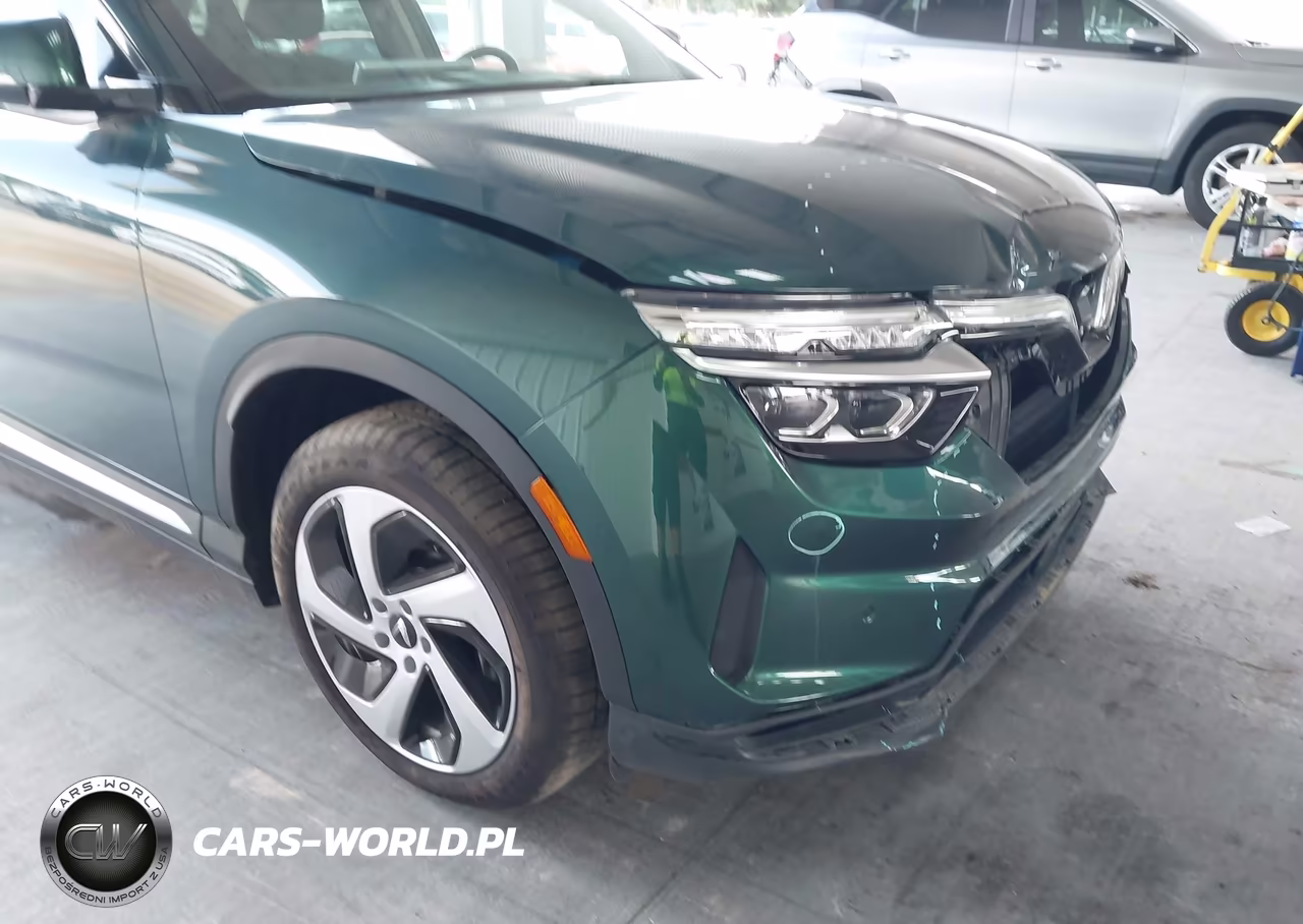 2025 Vinfast Vf 8 Eco VIN:RLLV1AEB7SH011896 - 6