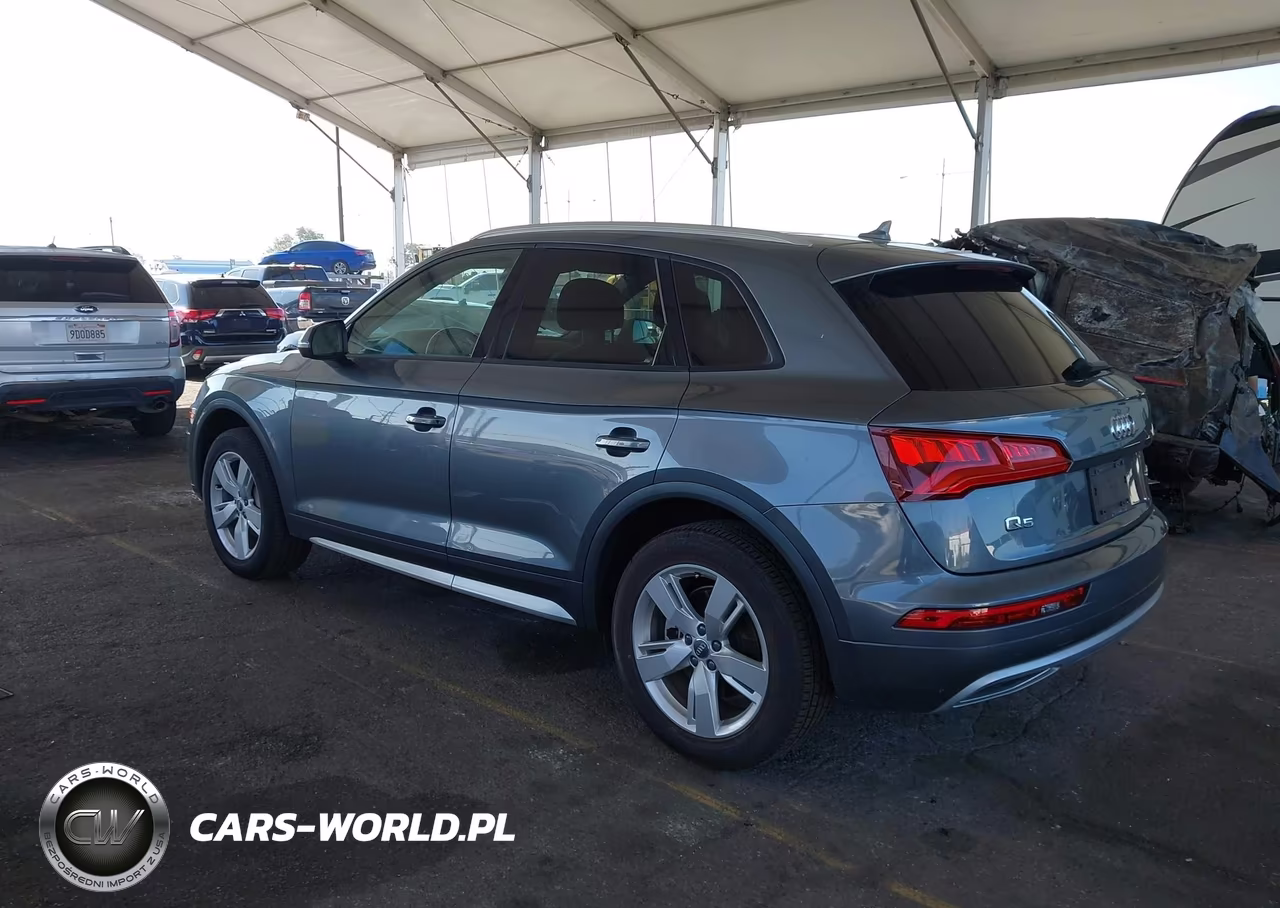 2018 Audi Q5 2.0T Premium-2.0T Tech Premium VIN:WA1ANAFY0J2026154 - 3
