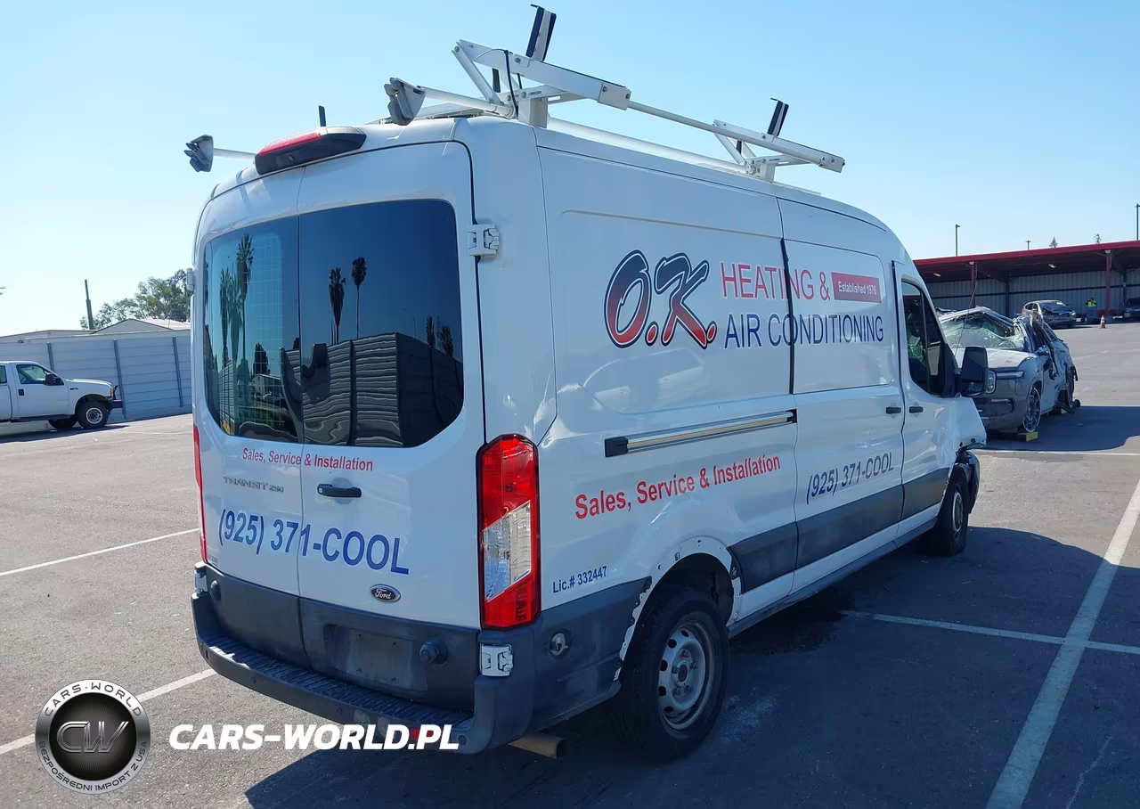 2020 Ford Transit-250 VIN:1FTBR1C86LKB17029 - 4