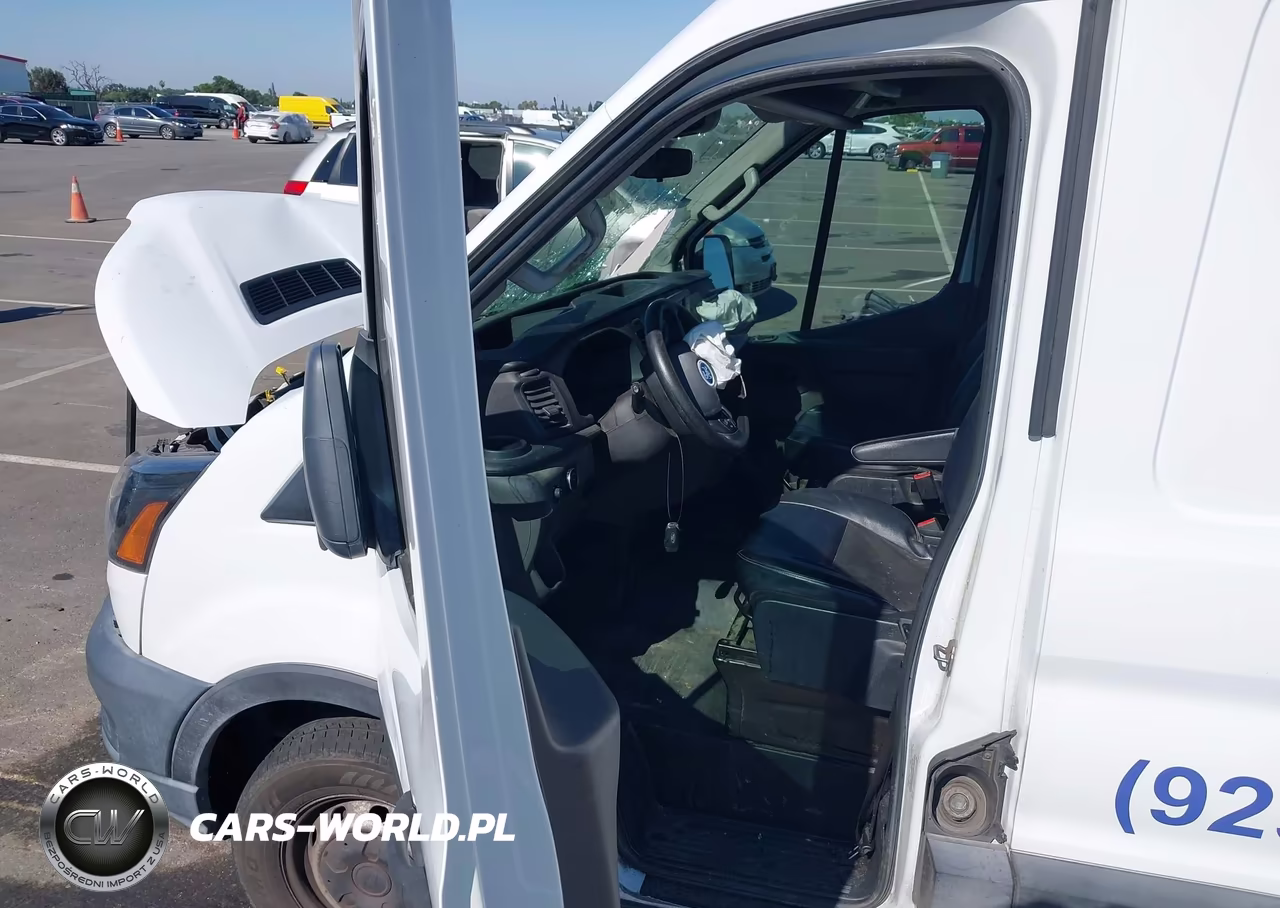 2020 Ford Transit-250 VIN:1FTBR1C86LKB17029 - 5