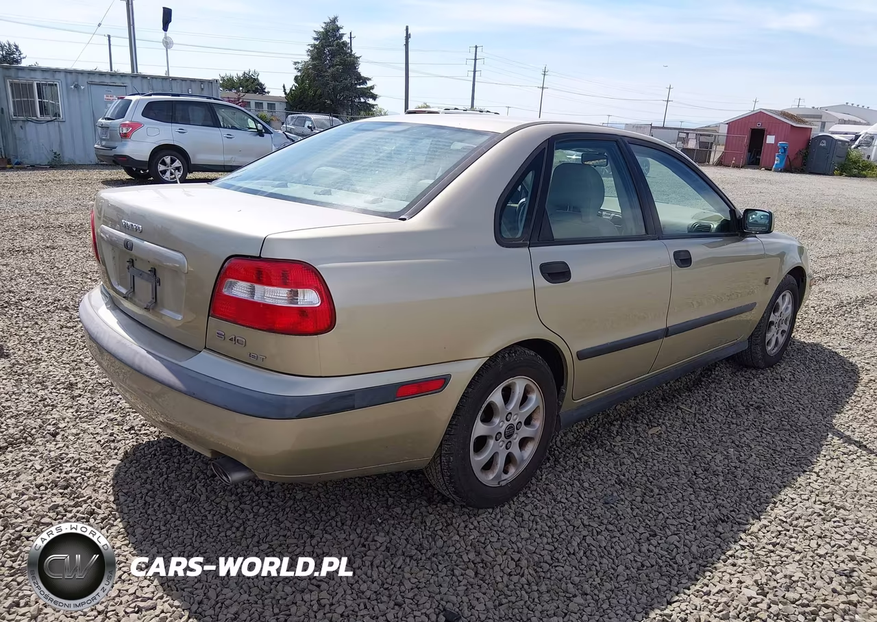 2001 Volvo S40 A-Sport Edition VIN:YV1VS29581F655977 - 4