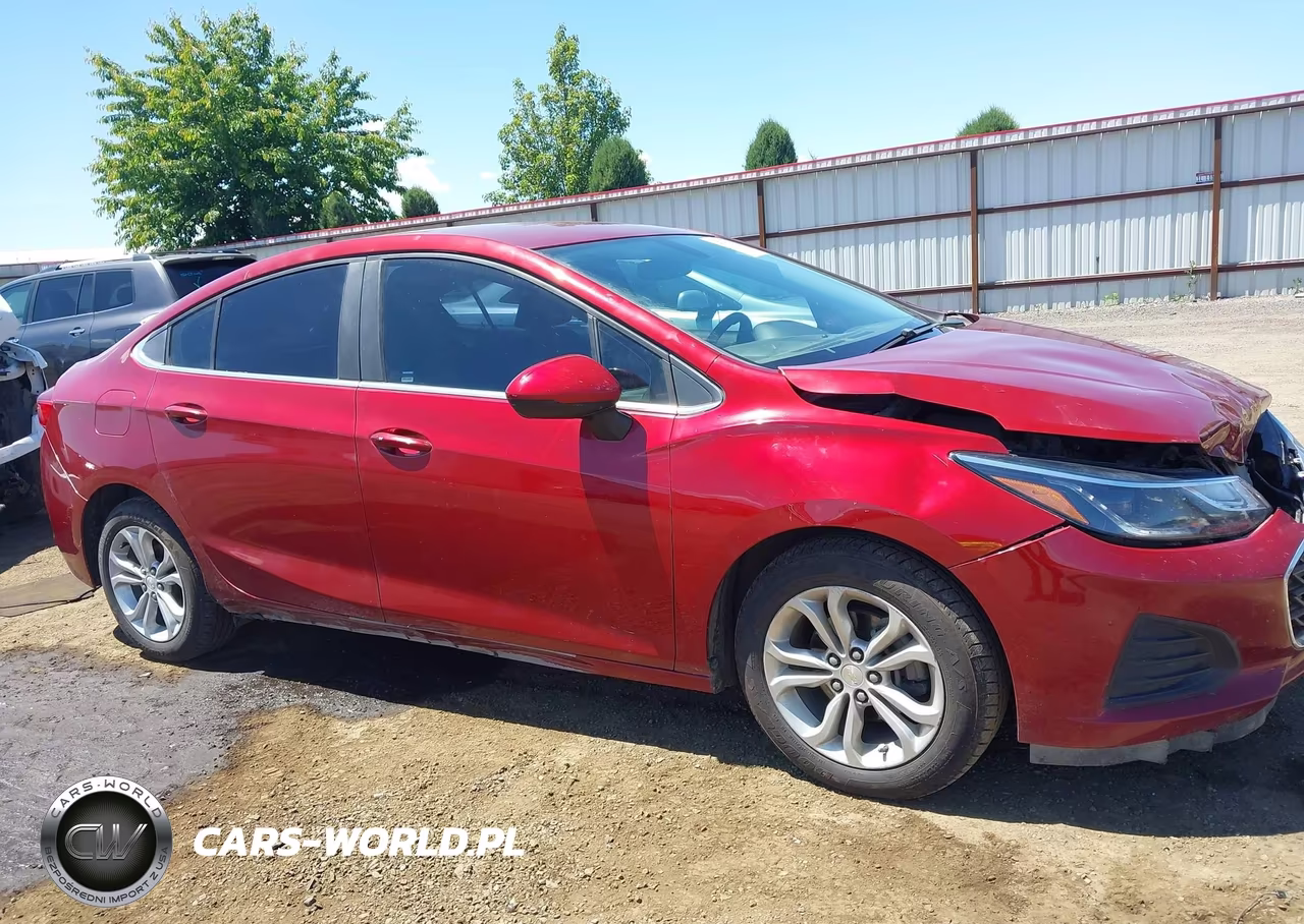 2019 Chevrolet Cruze Lt VIN:1G1BE5SM7K7139732 - 13