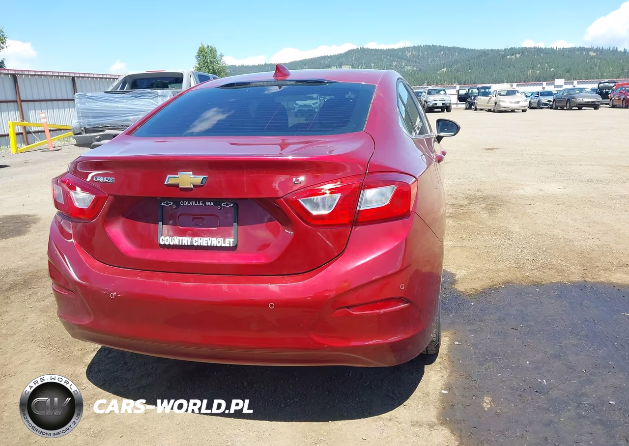 2019 Chevrolet Cruze Lt VIN:1G1BE5SM7K7139732 - 16