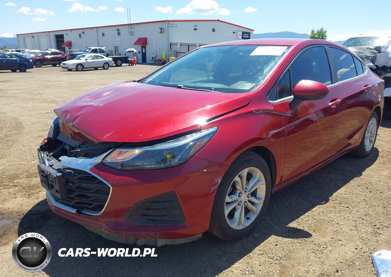 2019 Chevrolet Cruze Lt VIN:1G1BE5SM7K7139732 - 2