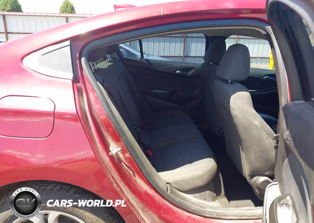 2019 Chevrolet Cruze Lt VIN:1G1BE5SM7K7139732 - 8