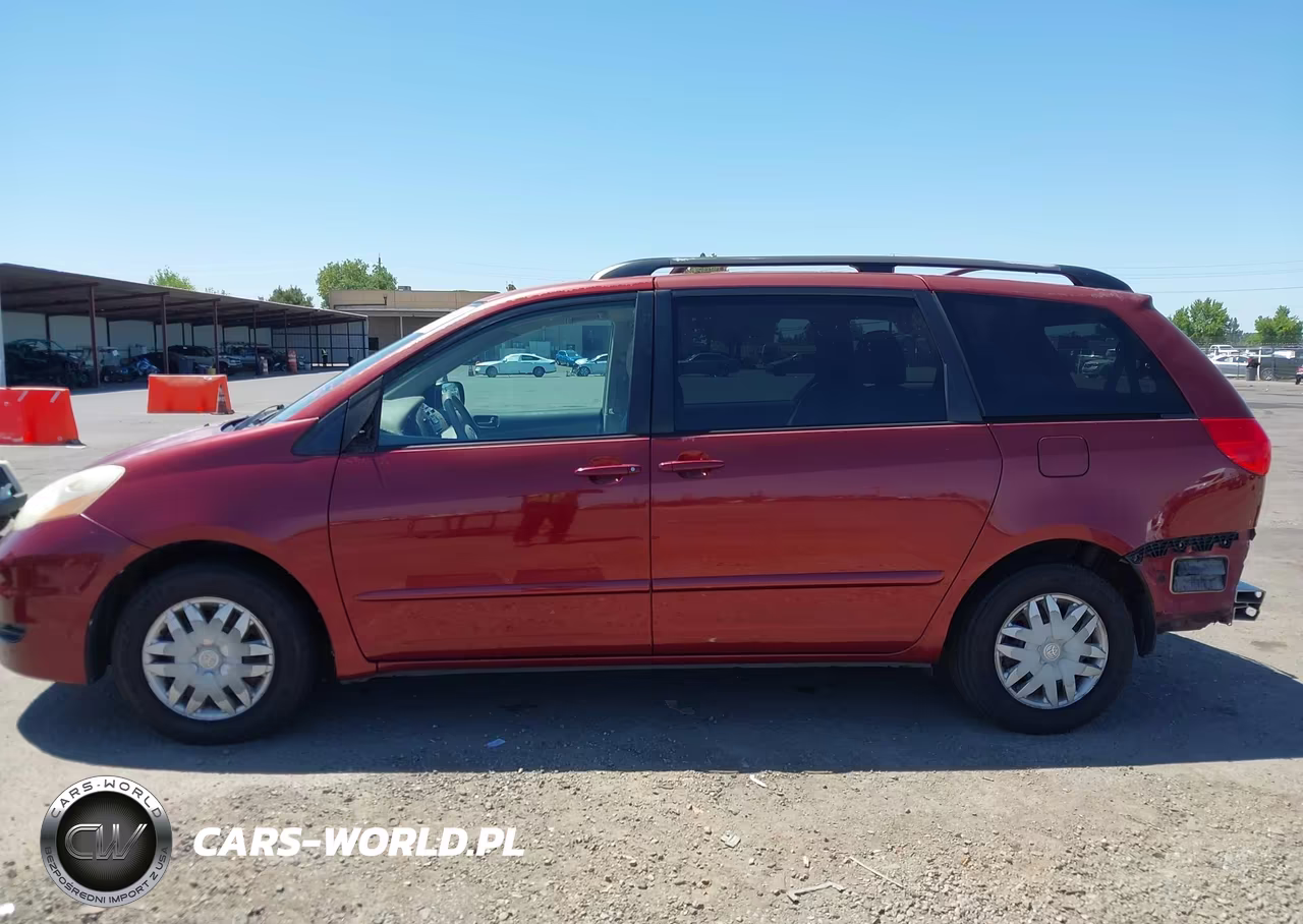 2010 Toyota Sienna Le VIN:5TDKK4CC4AS343604 - 15