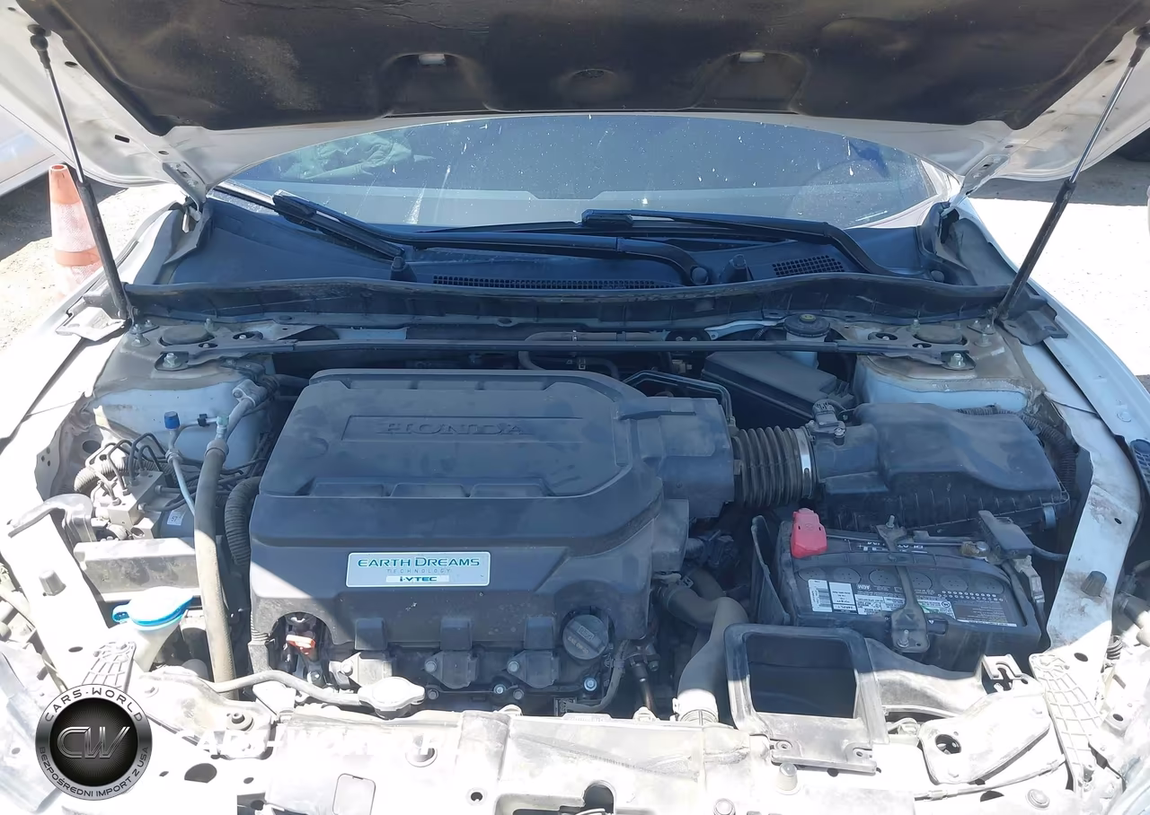 2017 Honda Accord Touring V6 VIN:1HGCR3F94HA043757 - 10