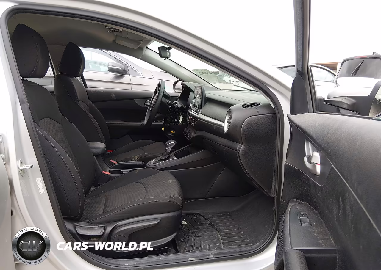 2020 Kia Forte Lxs VIN:3KPF24AD7LE140927 - 5