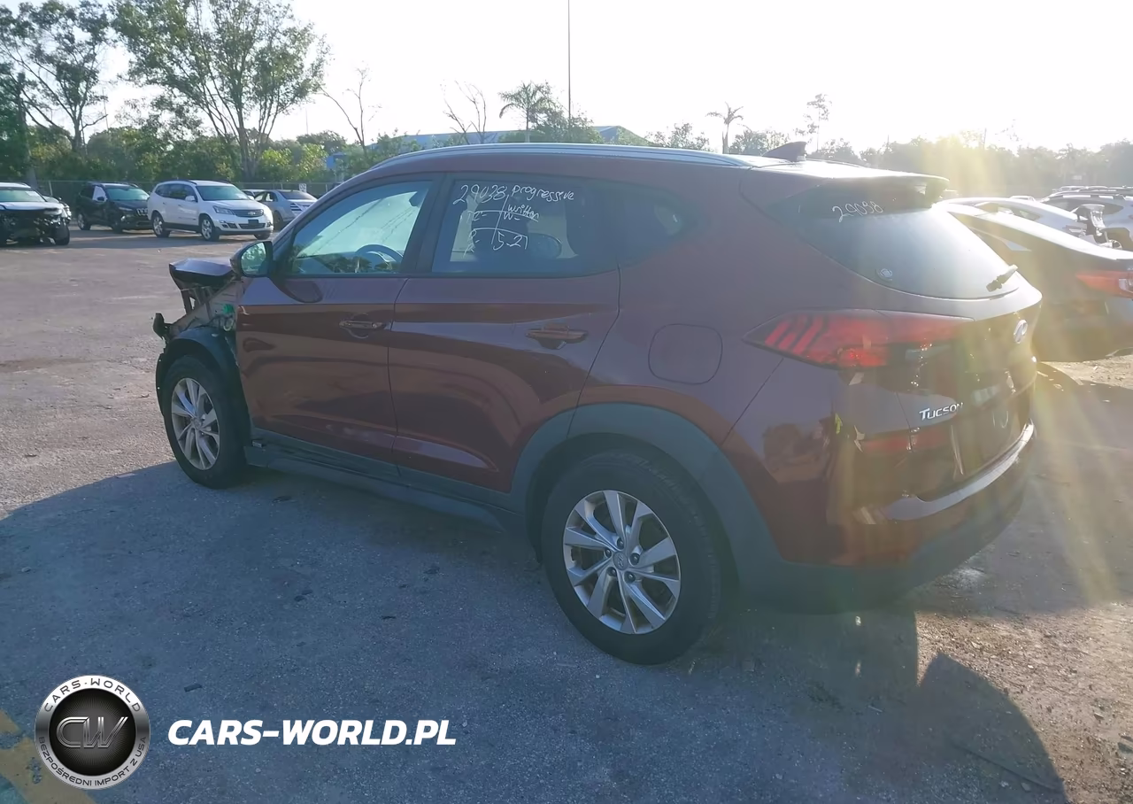 2019 Hyundai Tucson Value VIN:KM8J3CA43KU888054 - 3