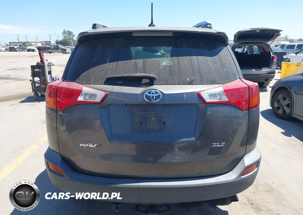2015 Toyota Rav4 Xle VIN:2T3WFREV1FW151998 - 16