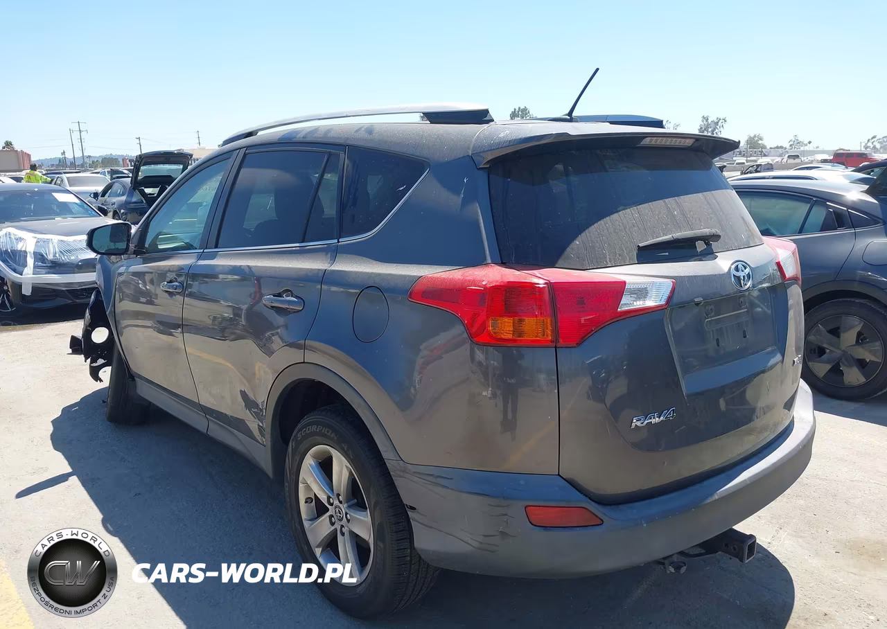 2015 Toyota Rav4 Xle VIN:2T3WFREV1FW151998 - 3