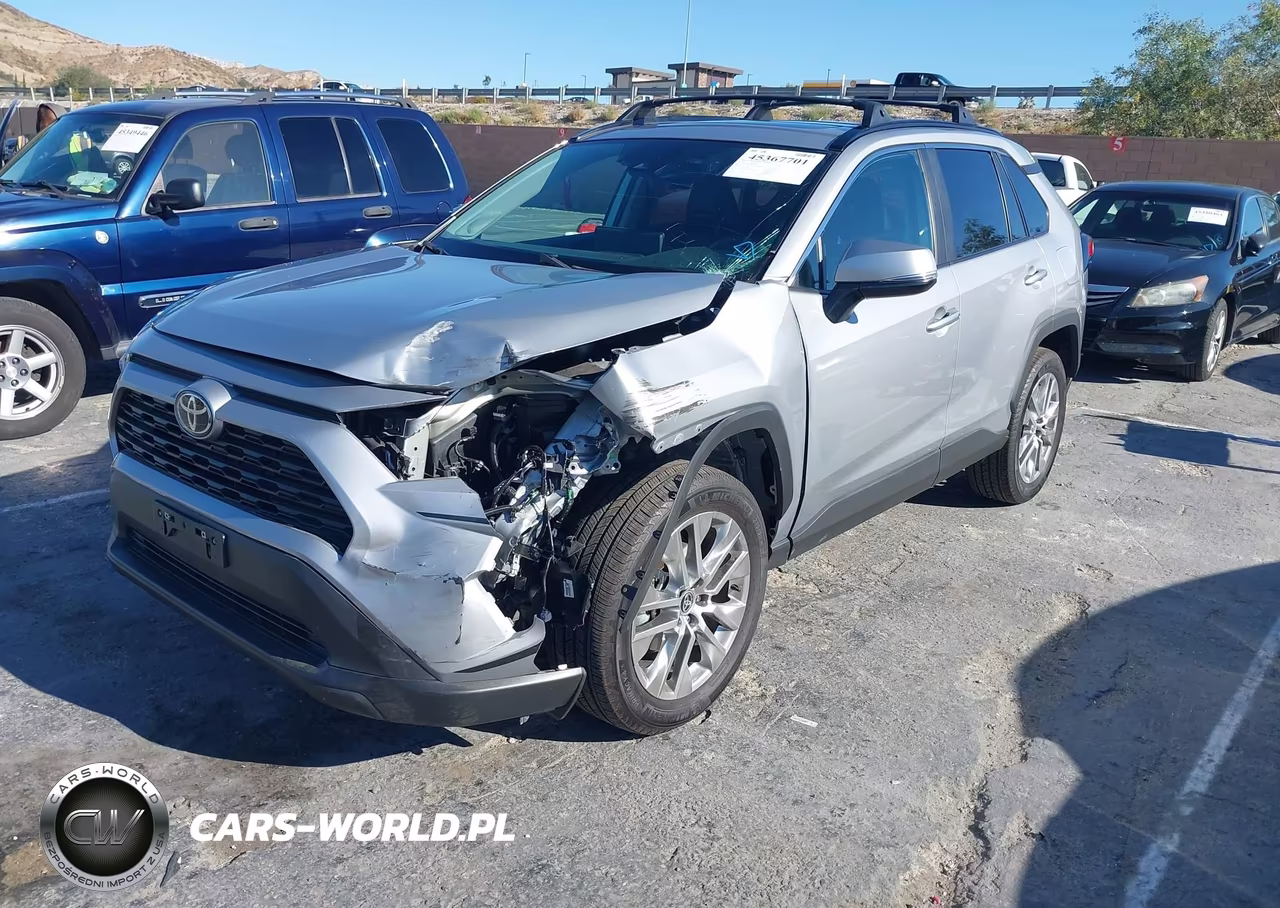 2025 Toyota Rav4 Xle Premium VIN:2T3A1RFV8SW599186 - 2