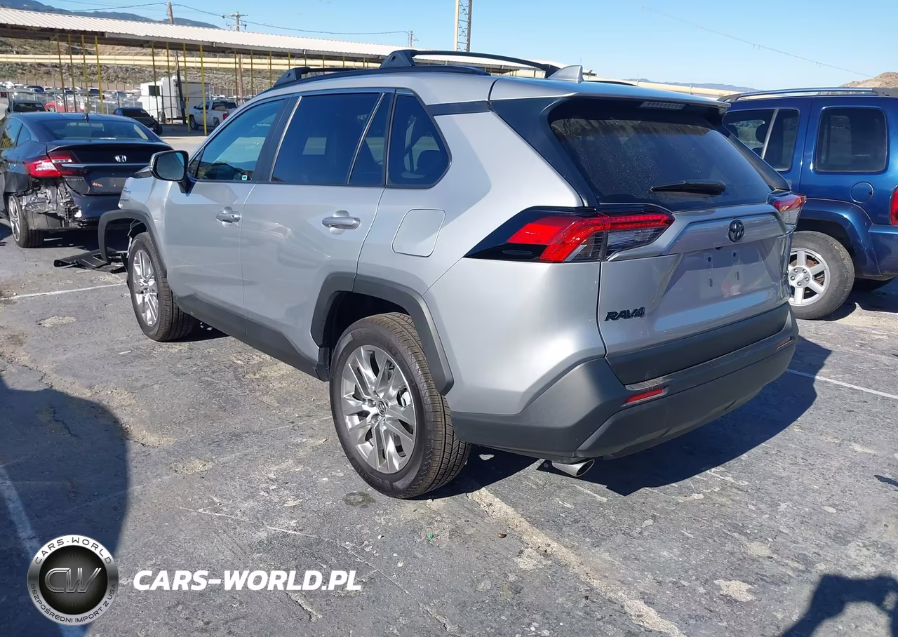 2025 Toyota Rav4 Xle Premium VIN:2T3A1RFV8SW599186 - 3