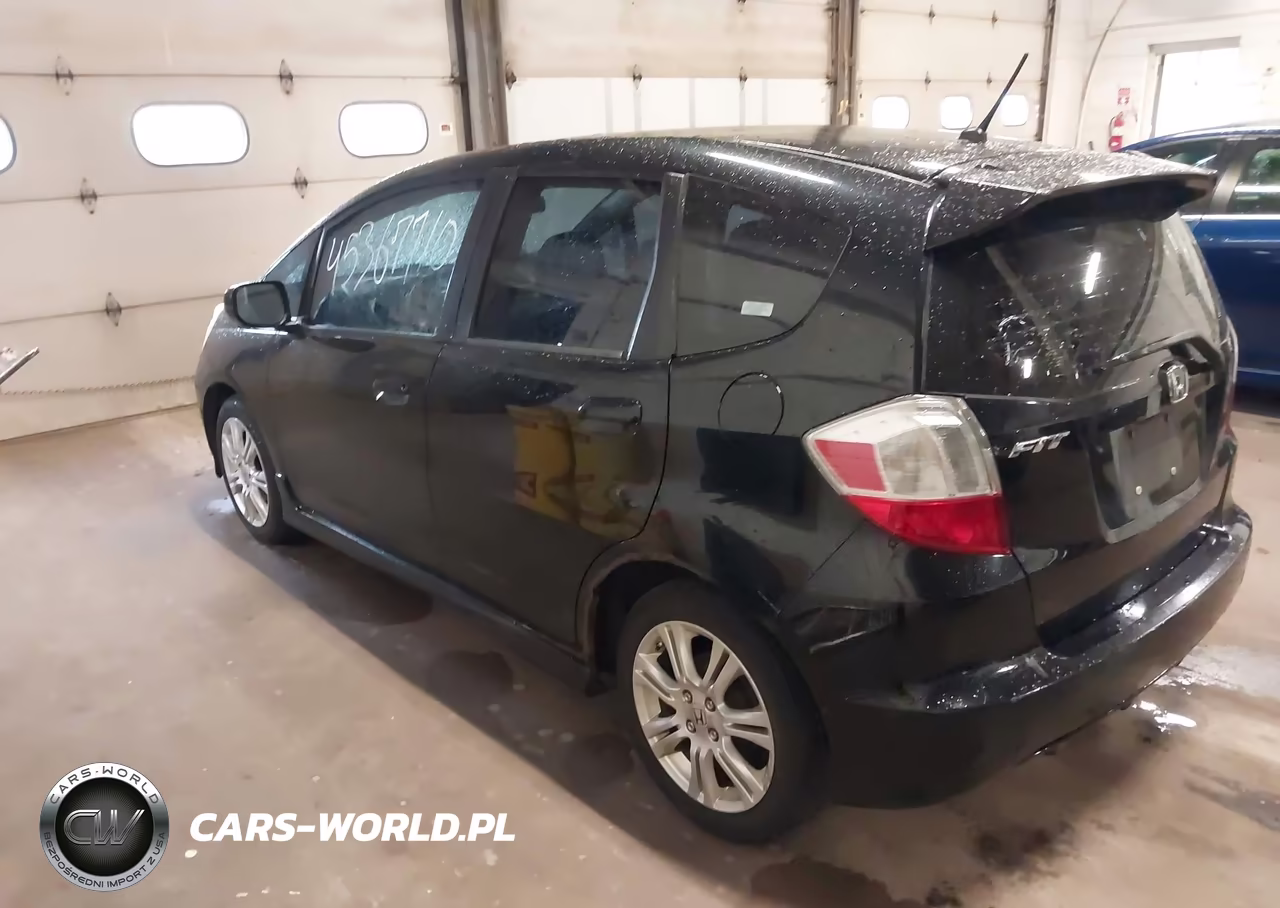 2009 Honda Fit Sport VIN:JHMGE87479S035139 - 3