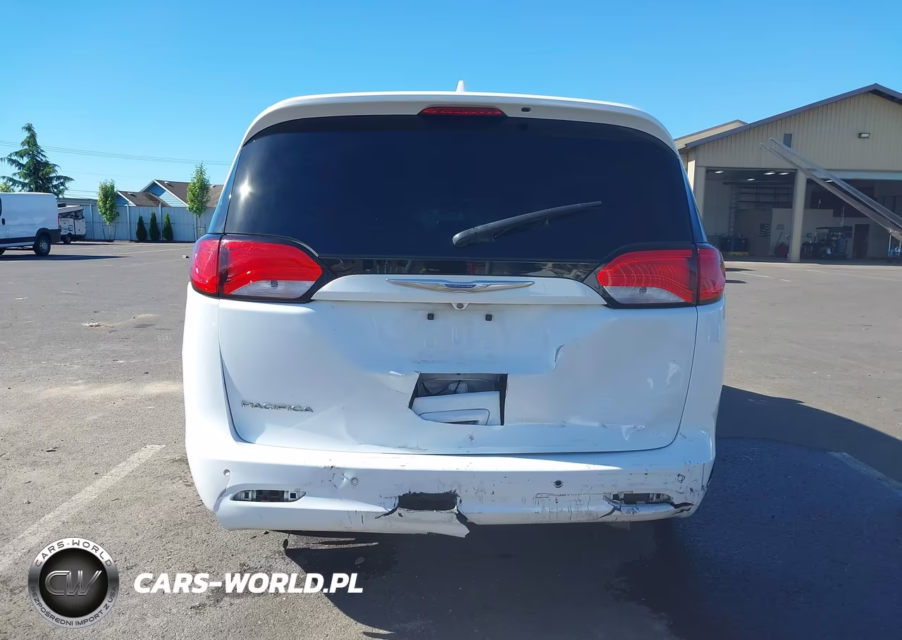 2017 Chrysler Pacifica Lx VIN:2C4RC1CG8HR788833 - 6