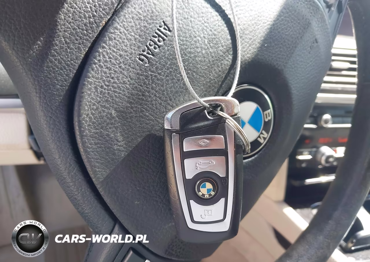 2011 BMW 750Li VIN:WBAKB8C51BCY65891 - 11