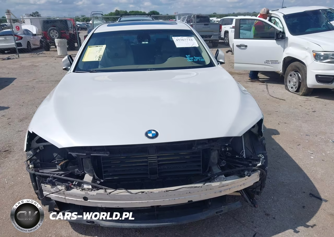 2011 BMW 750Li VIN:WBAKB8C51BCY65891 - 12