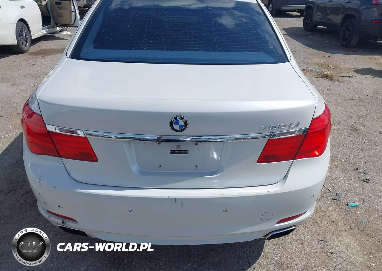 2011 BMW 750Li VIN:WBAKB8C51BCY65891 - 16