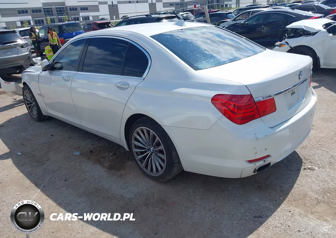 2011 BMW 750Li VIN:WBAKB8C51BCY65891 - 3