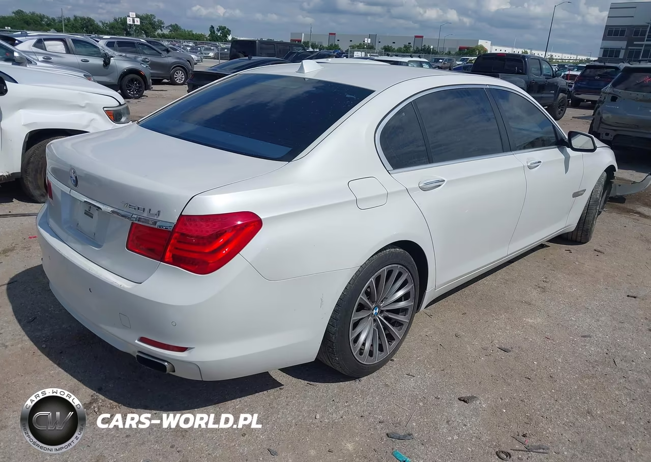 2011 BMW 750Li VIN:WBAKB8C51BCY65891 - 4