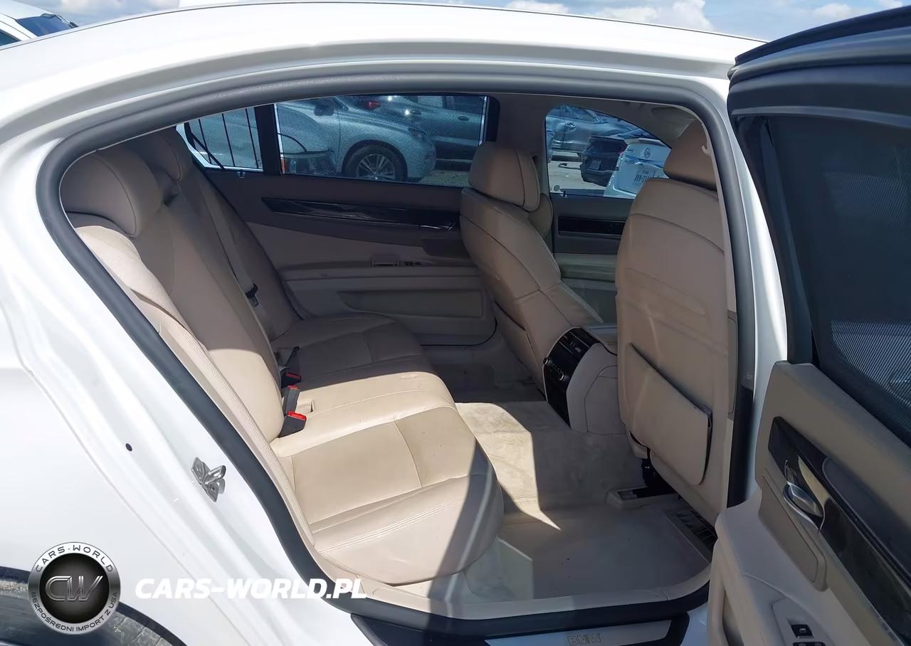 2011 BMW 750Li VIN:WBAKB8C51BCY65891 - 8