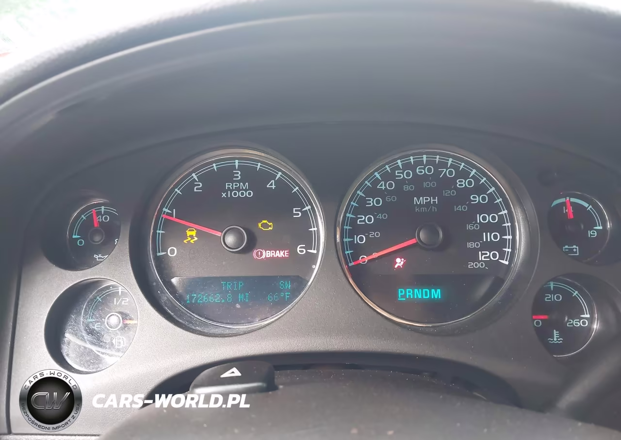 2013 Chevrolet Tahoe Lt VIN:1GNSKBE04DR344785 - 7