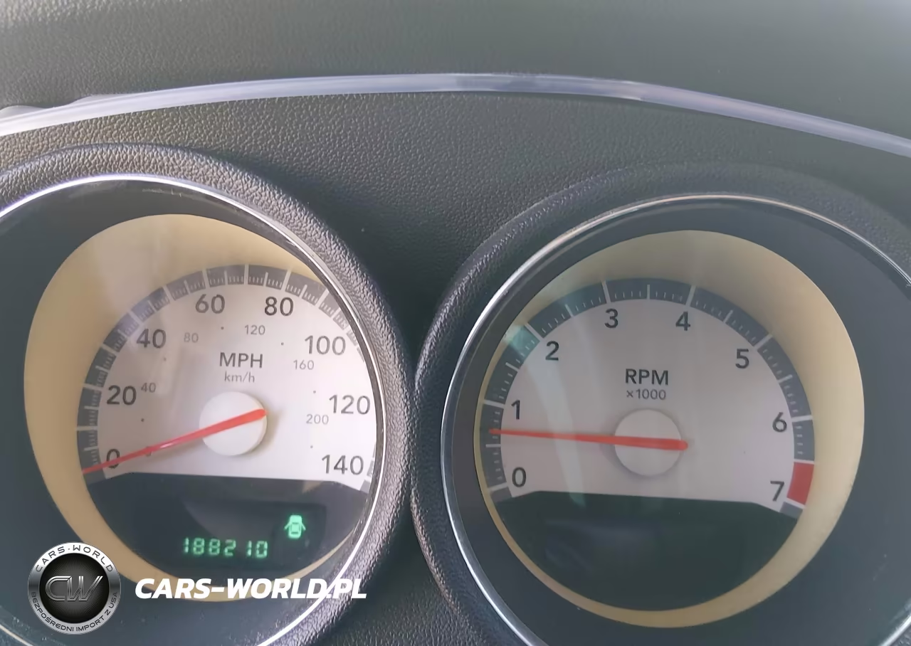 2008 Dodge Charger VIN:2B3KA43G88H219495 - 7