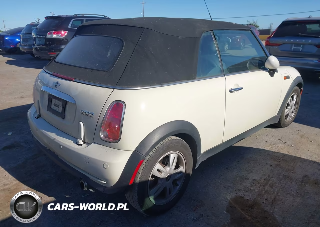 2008 Mini Cooper VIN:WMWRF33568TG19159 - 4