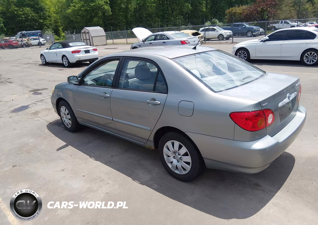 2004 Toyota Corolla Le VIN:2T1BR32E94C270817 - 3
