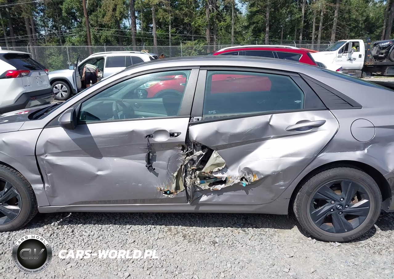 2022 Hyundai Elantra Sel VIN:KMHLS4AG1NU299097 - 15