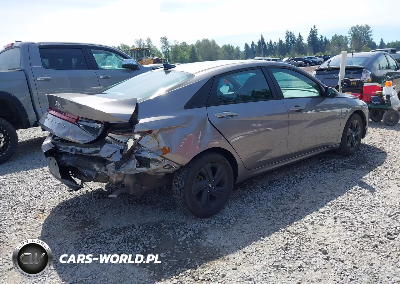 2022 Hyundai Elantra Sel VIN:KMHLS4AG1NU299097 - 4
