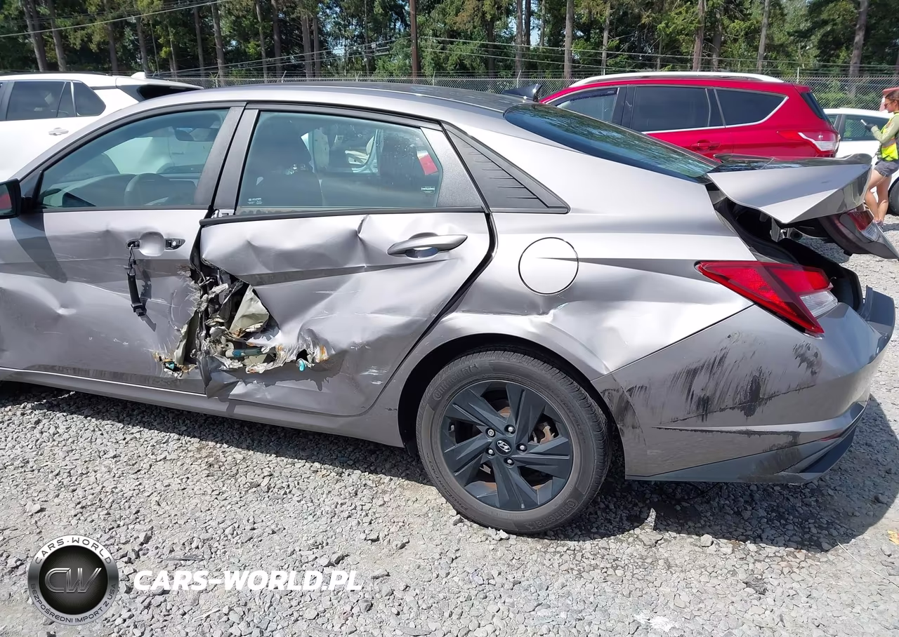 2022 Hyundai Elantra Sel VIN:KMHLS4AG1NU299097 - 6